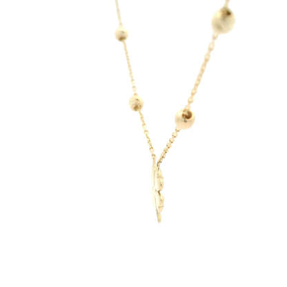 Elegant golden clover necklace