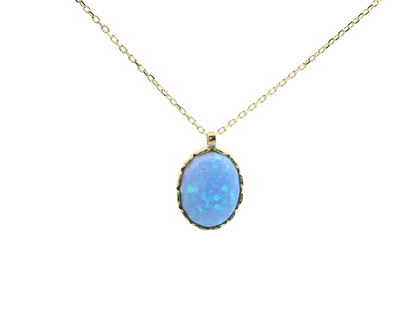 Elegante Halskette mit Opal-Anhänger (oval)