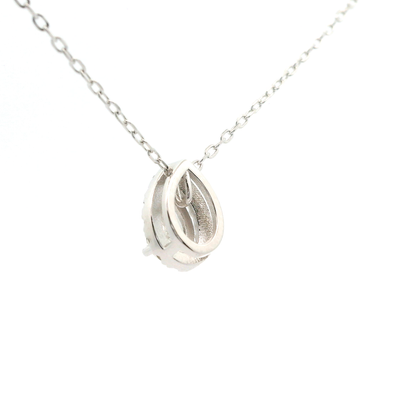 Elegante Tropfen-Halskette