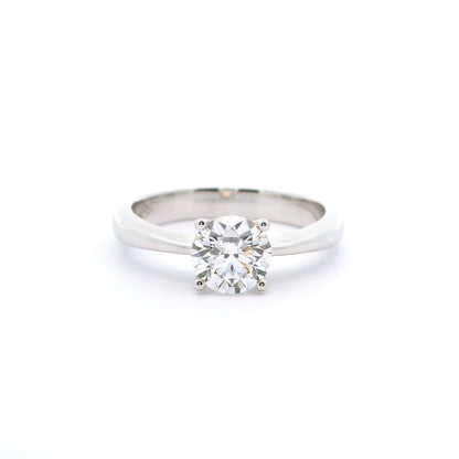 Eleganter Verlobungsring mit Diamant