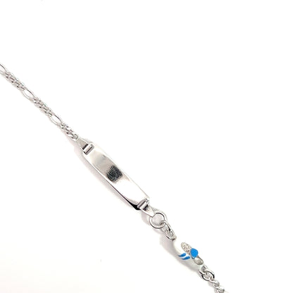 Elegantes Silberarmband mit einem Fussballschuh