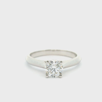 Eleganter Verlobungsring mit Diamant