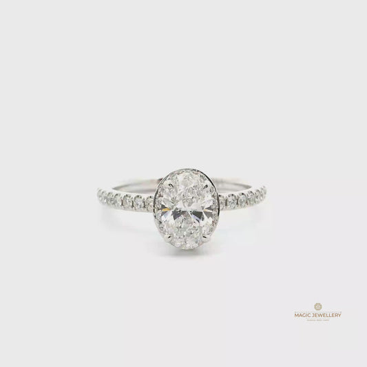 Eleganter ovaler Brillantring (lab-grown)