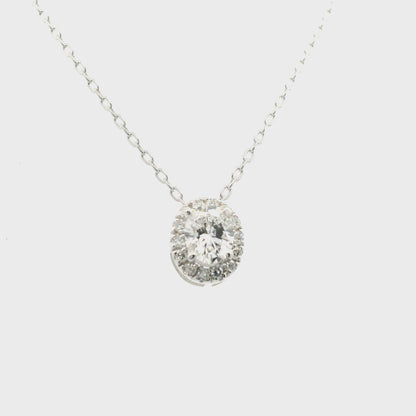 Eleganter Halskette mit funkelndem Diamanten im Anhänger