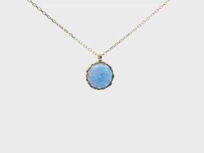 Eleganter Opal-Anhänger in Gold (rund)