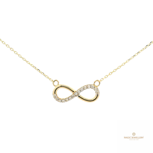 Elegante Halskette mit Unendlichkeitsanhänger bestückt mit Zirkonia-Steinen